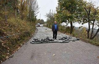 Ormanlı’da mahalle yolları yenileniyor