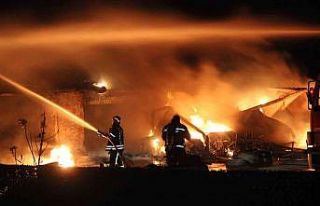 Oto lastikçide çıkan yangın kontrol altına alındı