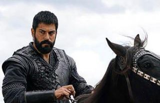 Oyuncu Burak Özçivit hakkında 4 yıl 1 ay hapis...
