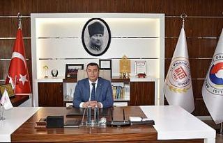 Özcan’dan Öğretmenler Günü mesajı