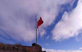 (ÖZEL) 226 metre yükseklikte 10 Kasım hassasiyeti