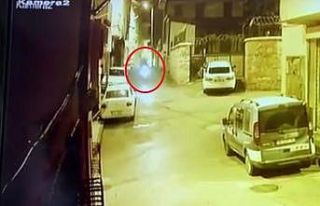 (Özel) Fakirlere erzak dağıttığı motoru hırsızlar...