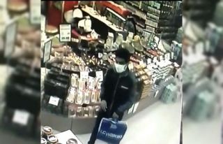 (Özel) İstanbul’da markette ilginç hırsızlık:...