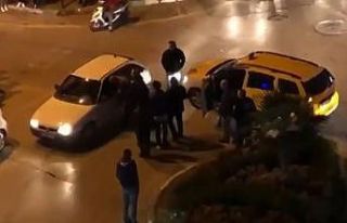 (Özel) Trafikte yumruk yumruğa yol verme kavgaları...
