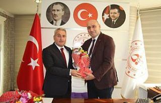 Öztürk görevine başladı