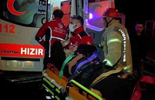 Pendik’te otomobil 50 metreden uçtu, anne ve kızı...