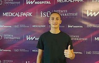 Profesyonel imza öncesi sağlık kontrolünden geçti