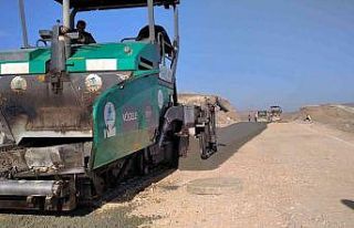 Pursaklar’da yollar kış aylarına hazırlanıyor