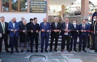 Refahiye Merkez Camisinde, cami müştemilatı, şadırvan,...