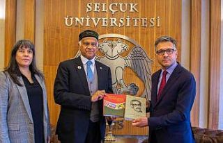 Rektör Aksoy: "Selçuk Üniversitesi bölgenin...