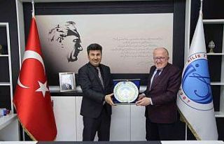 Rektör Aydın ile rektör Karacoşkun bir araya geldi