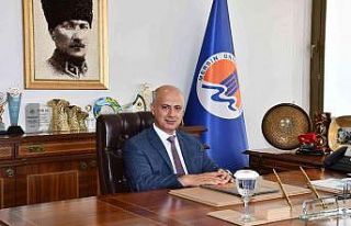 Rektör Prof. Dr. Çamsarı: "Hastanemiz cazibe...