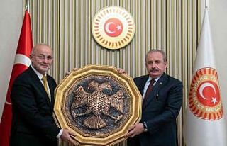 Rektör Ünal, TBMM Başkanı Şentop’u Samsun’a...