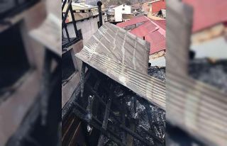 Restaurantın bacasında çıkan yangın korkuttu