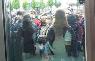 Rize’nin ilk AVM’sinin açılışında yoğun...