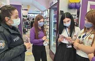 Samandağ polisi, ilçede KADES uygulamasını tanıttı