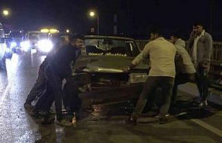 Samsun’da 14 araç birbirine girdi: 2 yaralı