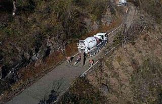 Samsun’da ulaşım beton yollarla kolaylaşıyor