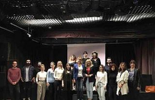 ’Sanat Buluşmaları’, Elif Dağdeviren’in söyleşisi...