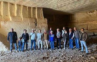 Şanlıurfa’da 6 bin 500 yıllık taş ocağı keşfedildi