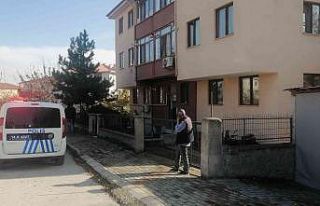 Sara hastası genç evinde ölü bulundu