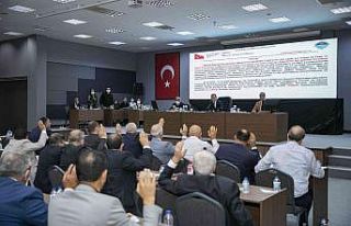 Seçer: "Seçim kaybedeceğimi bilsem ranta göz...