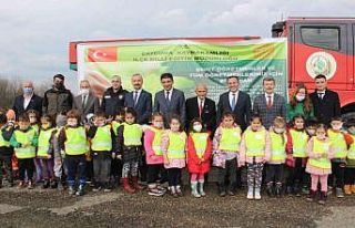 Şehit öğretmenler için fidan dikildi