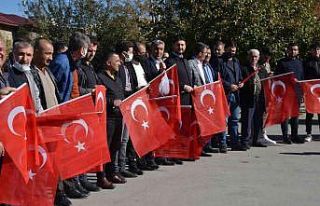 Şehit yakınları ve gazilerden İYİ Partili Türkkan’a...