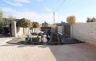 Şehitkamil’de kırsal mahallere kilit parke taşı
