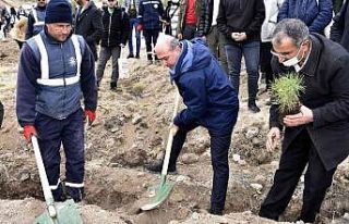 Selçuklu’da 3 bin fidan toprakla buluştu