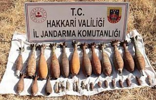 Şemdinli kırsalında silah ve mühimmat ele geçirildi