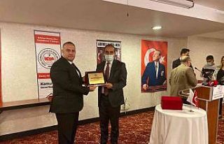 Şenkaya belediyesine başarı plaketi