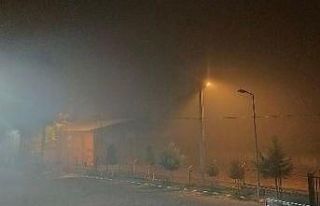 Silvan’da etkili olan sis trafiği durma noktasına...