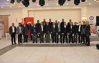 Simav’da öğretmenler yemekte buluştu