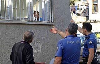 Sinir krizi geçiren madde bağımlısı ’süper’...