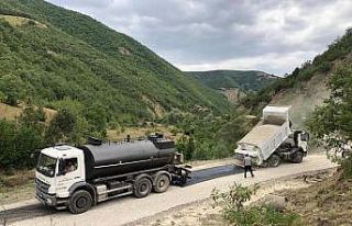 Sinop’ta 230 km köy yoluna asfalt