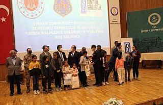 Şırnak’ta yükümlülerin çocuklarına giysi...