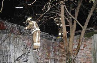 Şişli’de metruk kulübede yangın çıktı