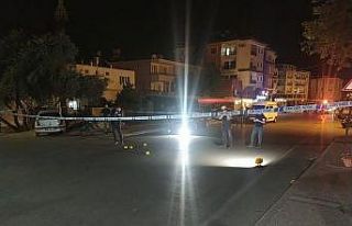 Sokakta eski eşi tarafından vurulan kadın yaralandı
