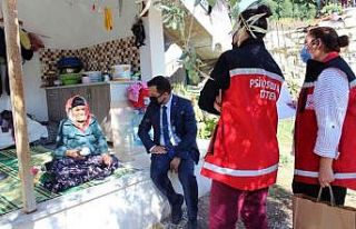 Sosyal yardım almayan ve alan ailelere ziyaret