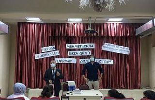 Söyleyişide 400 kitap öğrencilere ücretsiz dağıtıldı