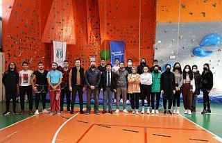 Spor etkinlikleri tırmanış ile başladı