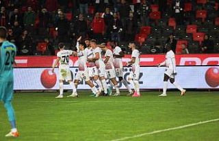 Spor Toto Süper Lig: Gaziantep FK: 2 - Kasımpaşa:...