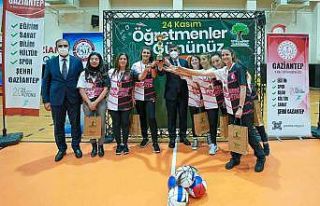 Sportmen öğretmenler örnek oldu