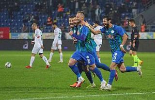Süper Lig: Çaykur Rizespor: 2 - Aytemiz Alanyaspor:...