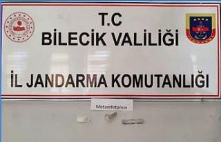 Şüpheli araçtan uyuşturucu madde çıktı