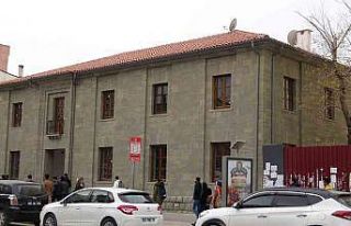Tarihi Tekel binasının restorasyonu son aşamada