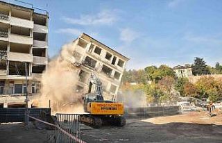 Tarihin önündeki engeller kalkıyor