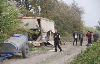 Tarla bekçisi ölü bulundu