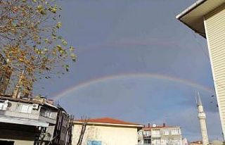 Tekirdağ’da çift kemerli gökkuşağı ortaya...